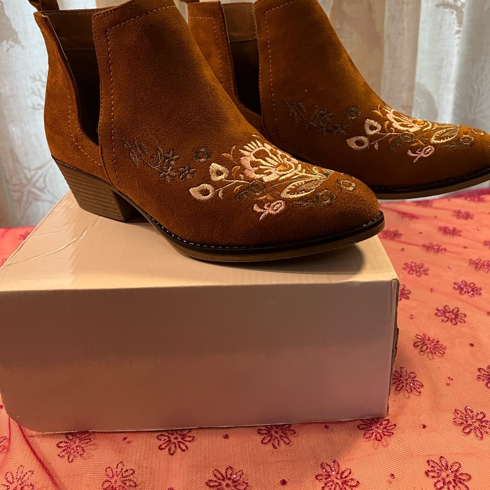 Olivia Miller brown, faux suede ankle boots with embroidery